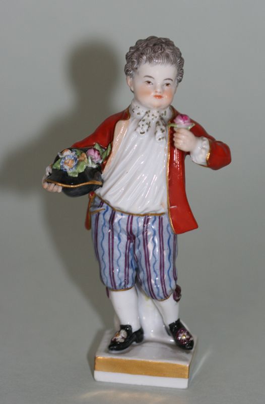 MEISSEN PORCELAIN FIGURINES GIRL & BOY w. FLOWERS 1860  