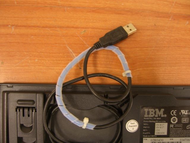 IBM Lenovo USB Travel Keyboard SK 8845 02R0430  