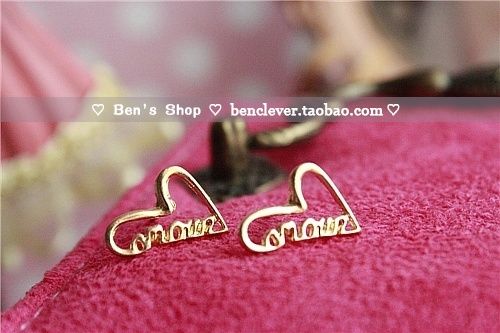 1712 Korean Fashion cutie heart Earrings  