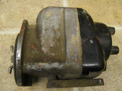   Mount Distributor Magneto 4 Cylinder Tractor Farmall IHC ih  