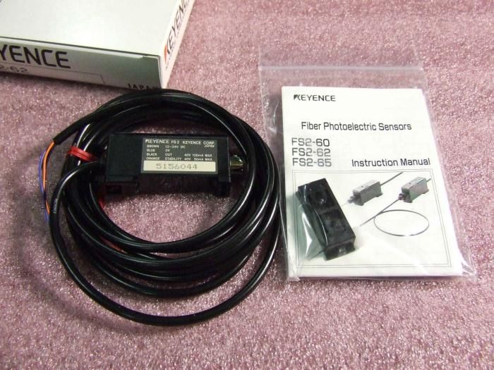 Keyence Fs2 62 Fiber Photoelectric Sensors New  