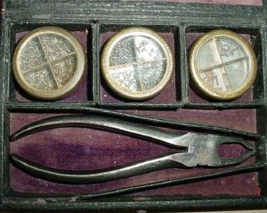 ANTIQUE VINTAGE WATCHMAKERS GLASS REPAIR KIT CLEAN  