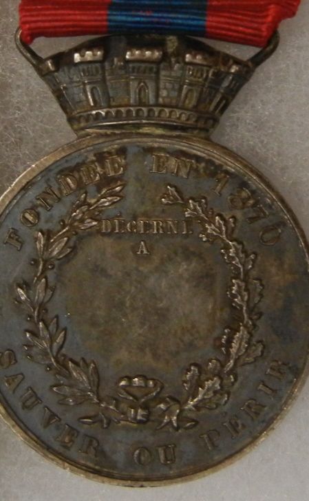 OLDER Pre WW1 FRENCH DU HAVRE SILVER LIFESAVING MEDAL  