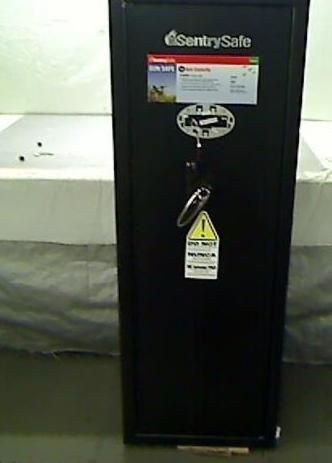 SentrySafe G1459E 14 Gun Electronic Lock Safe, Black Powder Coat 