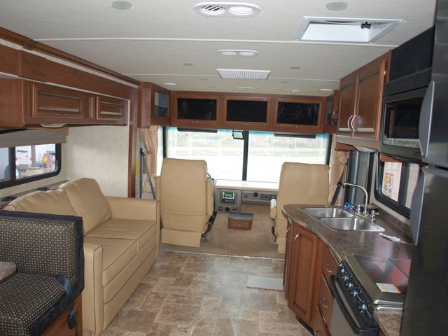 New 2012 Fleetwood RV Bounder Classic 34B Motorhome A G New 2012 