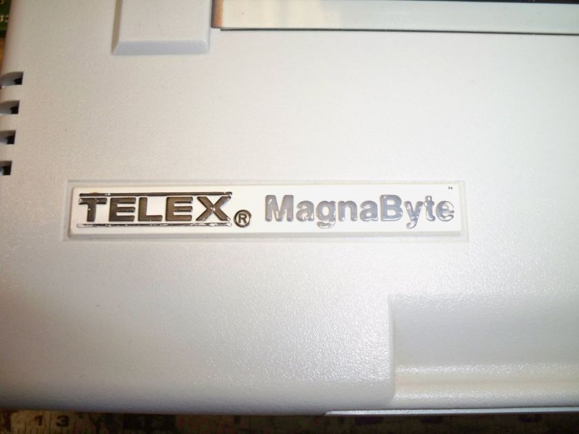 Telex MagnaByte 5020 Computer Projection Panel w/ Cards  