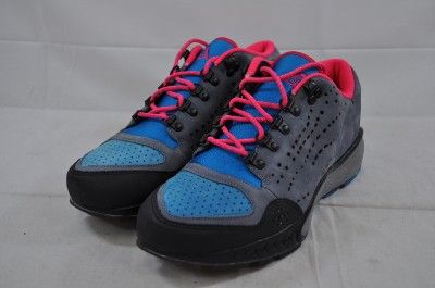 NIKE ACG TALARIA BOOT 476685 400 ARMORY BLUE LACQUER NEON PINK COMFORT 