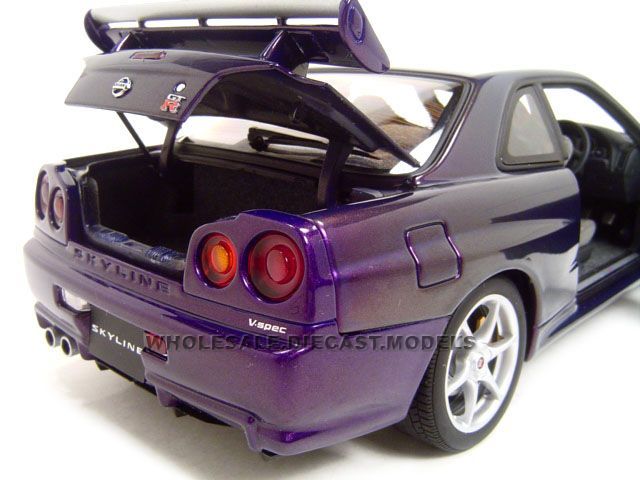   nissan skyline gt r r34 v spec by auto art has steerable wheels