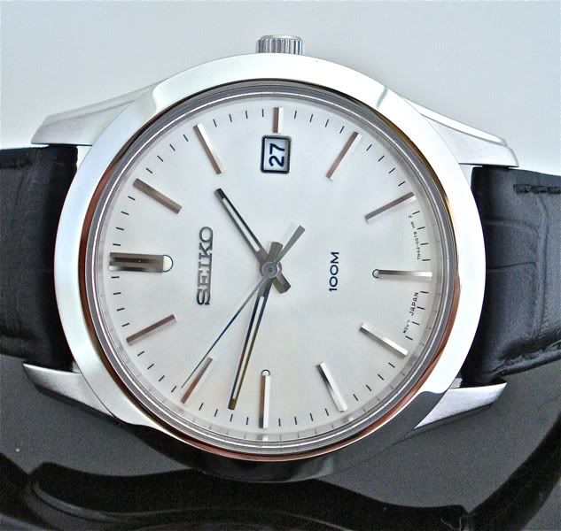 Seiko Mens Watch Black Leather Band / White Dial SGEE41P2 BRAND NEW 