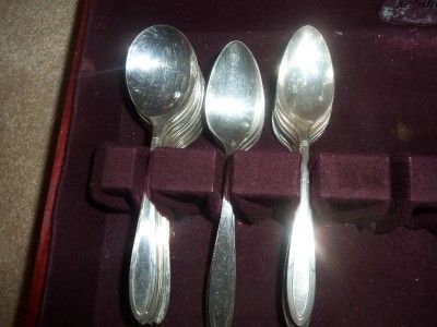   NOBILITY PLATE 72 PC SILVERWARE SET REVERIE PATTERN W/ WALNUT CHEST