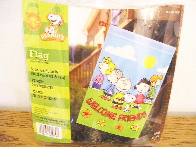 Peanuts Gang Snoopy large flag Welcome Friends summer   NEW  