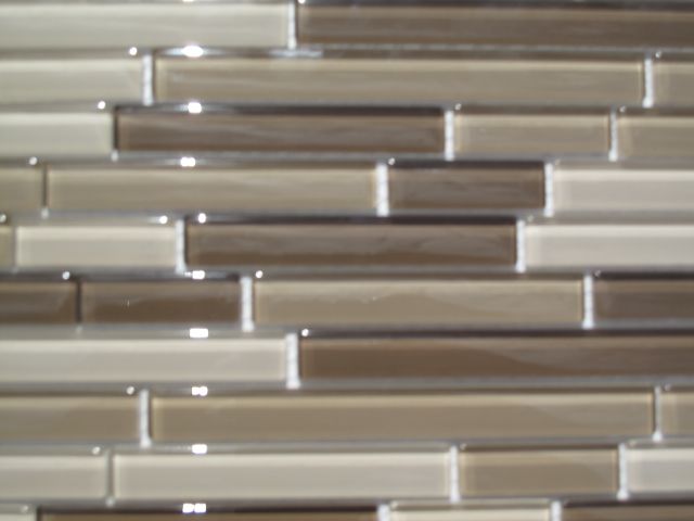   Sleek Mosaic Glass Tile / 22 sq ft / Kitchen Backsplash, Bathro  