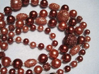 VINTAGE LONG SHADES OF MAUVE LUCITE BEAD NECKLACE  