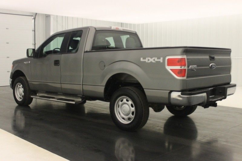 Ford  F 150 XL 4WD Super in Ford   Motors