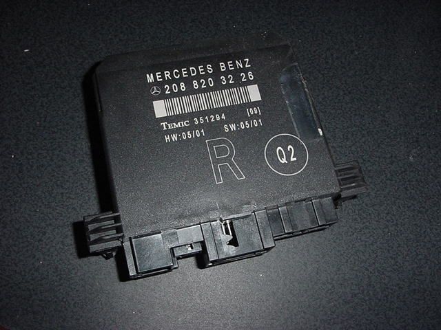 2002 MERCEDES DOOR CONTROL MODULE RIGHT CLK320 CLK430  