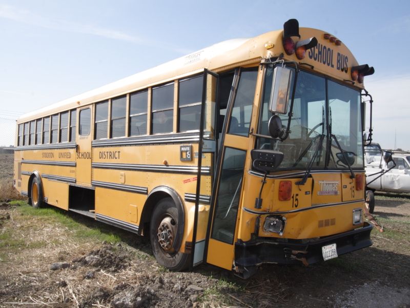 1989 Thomas School Bus, 78 Passenger   for Parts  