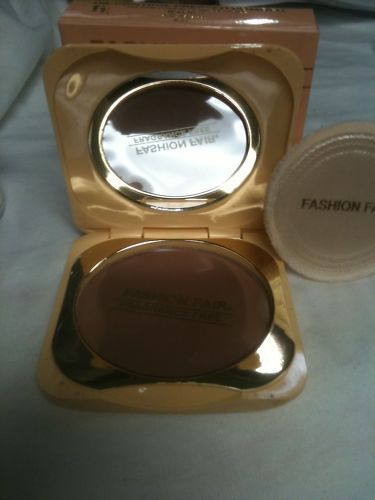 FASHION FAIR OIL CONTROL PRESSED POWDER A223 WALNUT  