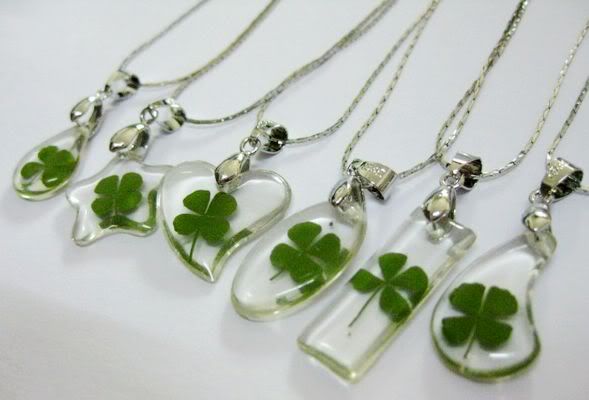 12pcs Real Lucky Four Leaf Clover amber 18kgp Necklace  