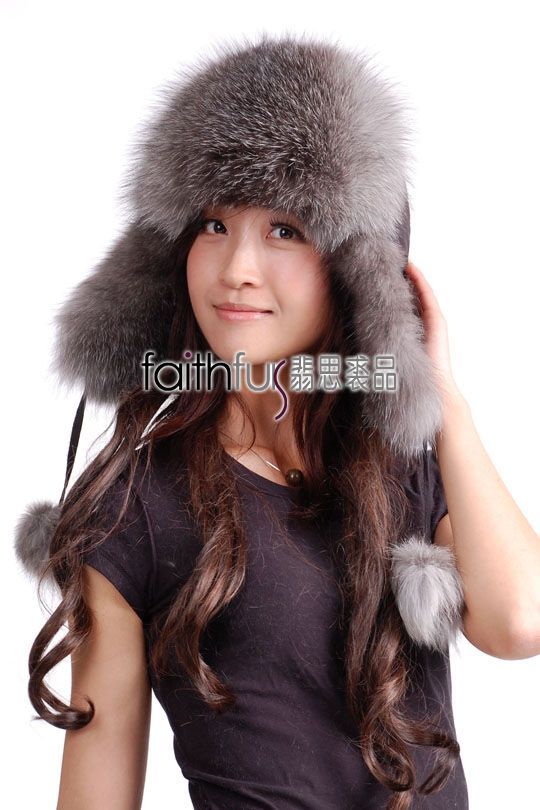 New Style Silver Fox Fur Hat/Cap/Chapeau with Ear Flaps  