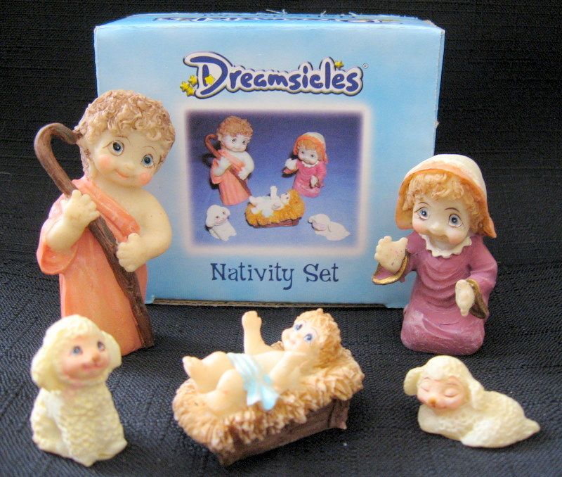 DREAMSICLES 5 PIECE 2005 NATIVITY SET   NIB   FREE SHIP  