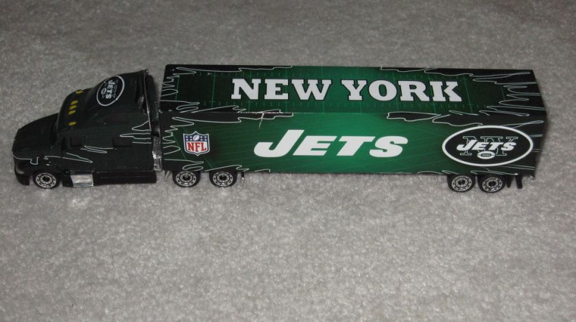 NFL NEW YORK JETS TEAM SEMI TRUCK COLLECTIBLE 9 LONG  