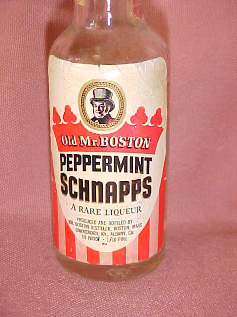 Old Mr. Boston Peppermint Schnapps 1/10th Glass Mini  