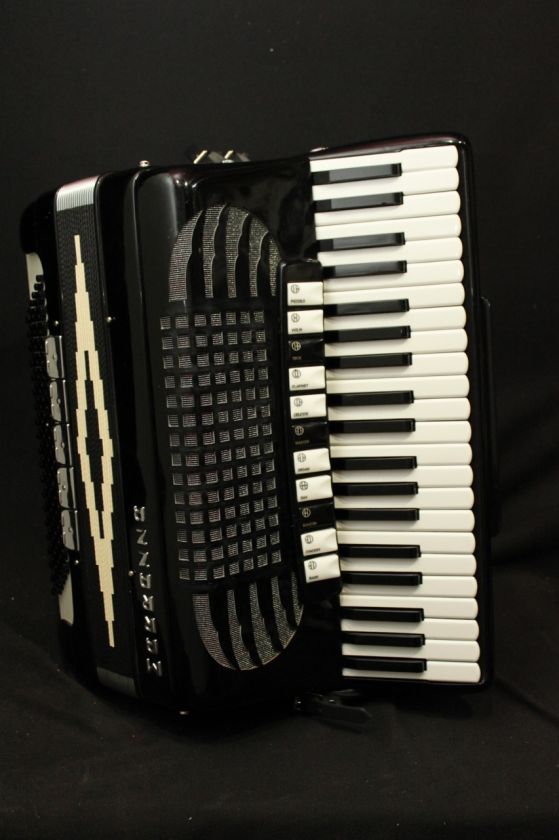 MARRAZZA ITALIAN 120 BASS PIANO ACCORDION W/CASE  