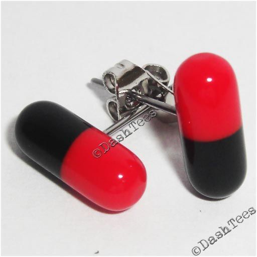 PILL MEDS DRUGS NEW EAR STUDS EARRINGS EMO PUNK KITSCH  