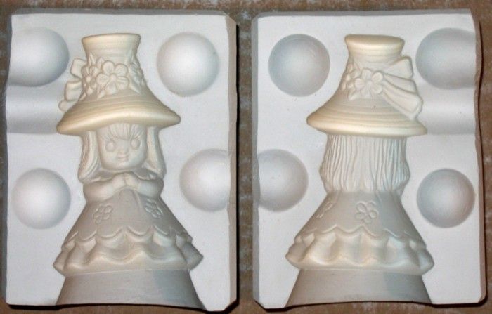 Kentucky~LITTLE GIRL ORNAMENT~1016~Vintage Ceramic Mold  