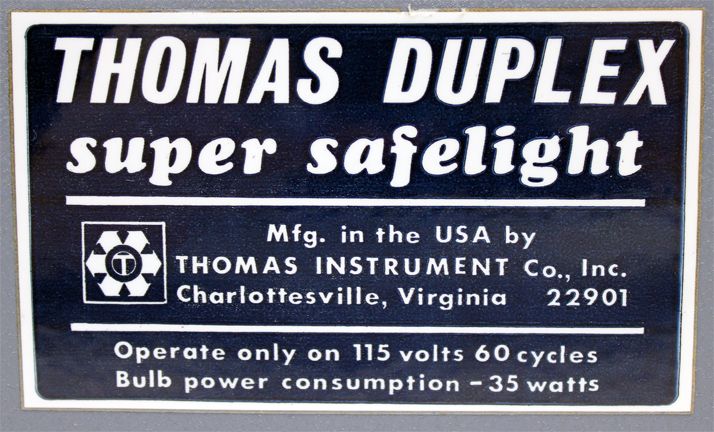 Thomas Instrument Company Inc. Duplex Super Safelight  